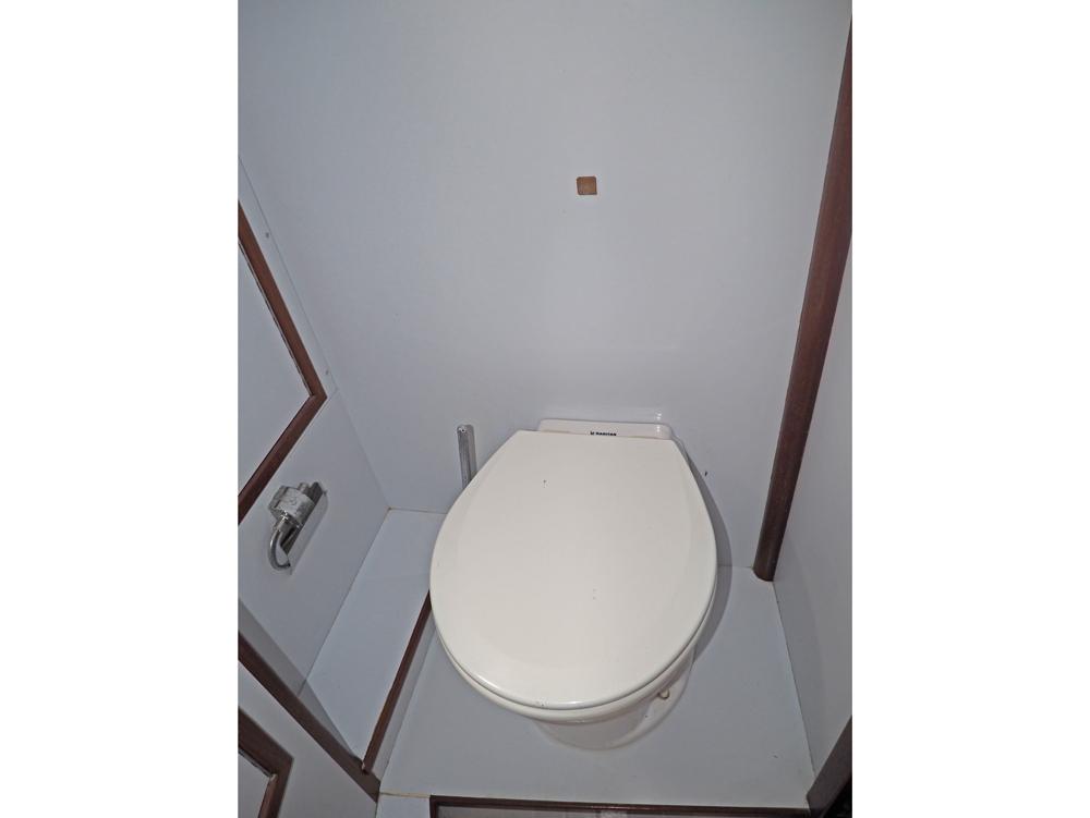 Fore ship, Accommodation